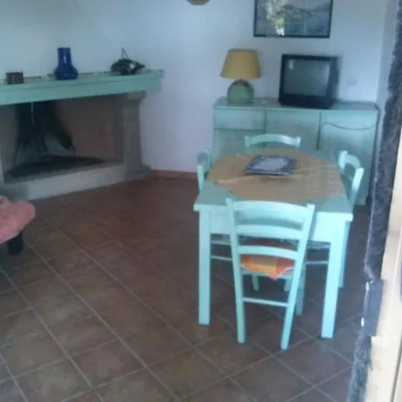 Vacanza Holiday home Sole Ruiu